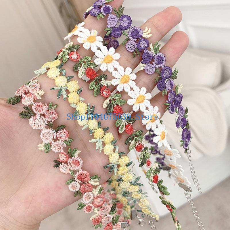 Fashionable Embroidered Flower - Women Accessories Pk recension och pris