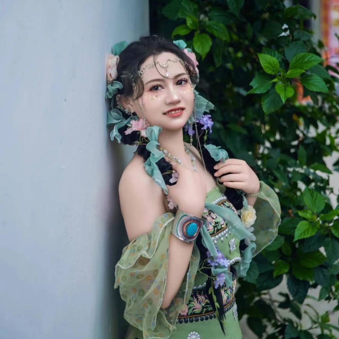 Handmade Intricately Carved Ne - Women Accessories Nepal recension och pris
