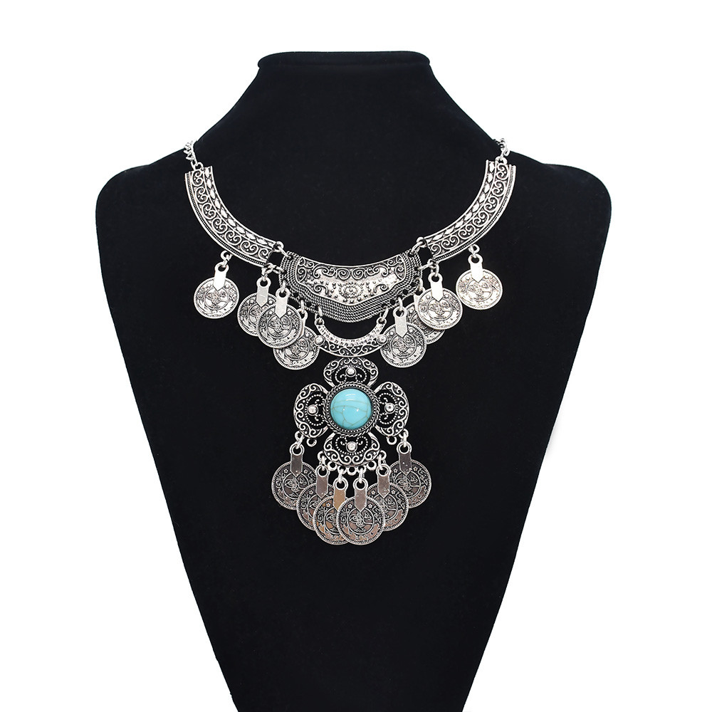 Vintage Alloy Hollowed Large F - Women Accessories Nepal recension och pris