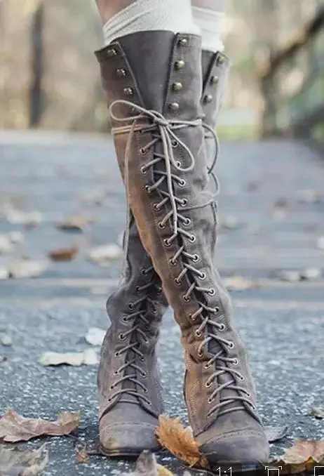 Medieval Costume Knight Boots  - Women'S Accessories For Shoes recension och pris